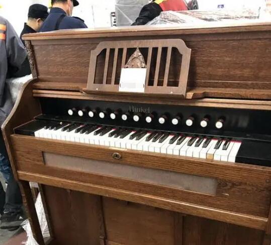 舊鋼琴進口報關費用多少？(舊鋼琴進口報關多少錢)